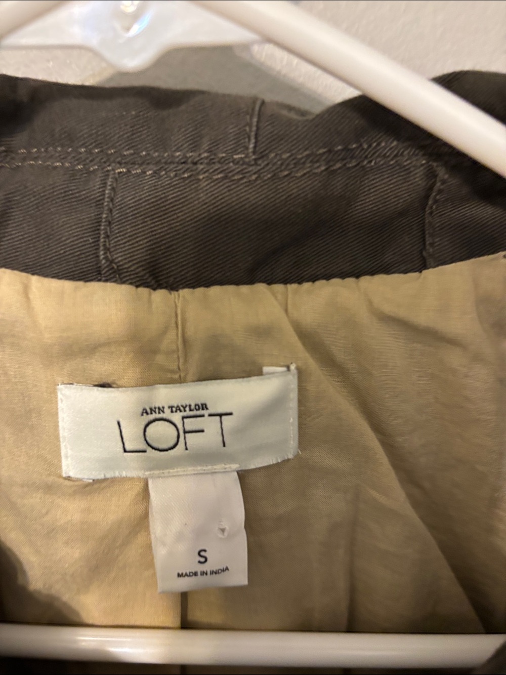 Vintage LOFT women’s ' army green utility vest - Picture 5 of 11